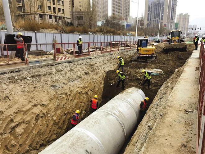 蘭州市 爭(zhēng)分奪秒 攻堅(jiān)克難 全力推進(jìn)城區(qū)排澇防澇重點(diǎn)工程建設(shè)